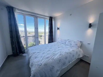 Bedroom - Serene with Chinese-Parisian Warmth