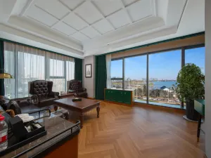 James Joyce ELITE Hotel (Shangqiu Wanda Plaza Jianye Headquarters Port)