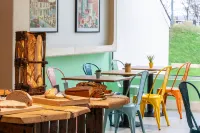 Greet Hotel Chatellerault - breakfast