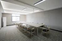 Seea Maid Hotel（Shanggao Garden Shopping Plaza Branch） - parking