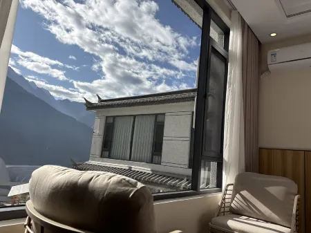 Huotiaoxia Town Horse Gang Station Отели рядом с достопримечательностью «First bay of the Yangtze River»