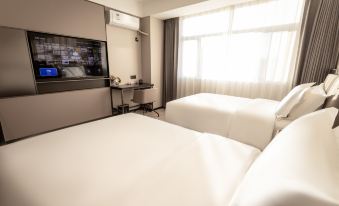 Wuzhou Hotel