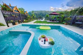 【YOUTH】Hot Spring Holinday Inn