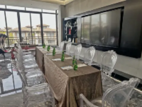 YANO & Heron Lake Forest Holiday Villa (Foshan Gaoming hotel)