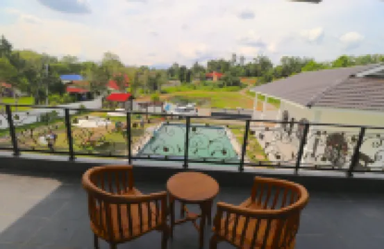 Grand Aeden Villa