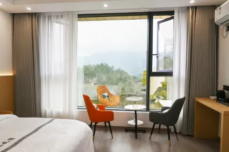 Hillside Haven Boutique Retreat Отели рядом с достопримечательностью «Enshi Suobuya Stone Forest Scenic Area»