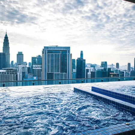 The Colony Infinitum By Homelux KLCC View Infinity Pool Отели рядом с достопримечательностью «Золотой треугольник»