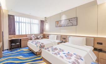 ​Liwei Grand Hotel (Guangzhou Xintang High-Speed Railway Station Shacun Metro Station Branch)