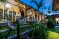 Blue Sky Villa Ceningan فنادق في 
