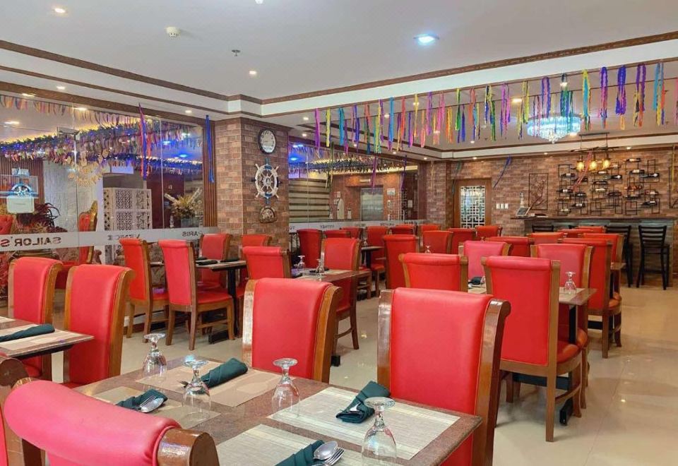 4. 페리마르 호텔 ..