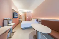 HanTing Hotel (Dazhou Luofu Plaza)