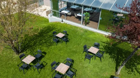 Ramada by Wyndham Madrid Getafe Отели в г. Хетафе