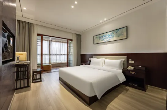 Yijiangnan Selected Hotel