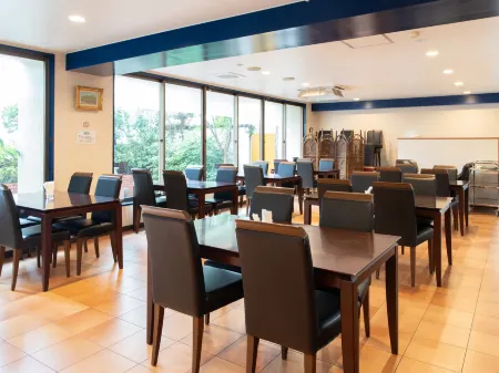 Tabist Sasebo Palace Hotel Отели рядом с достопримечательностью «Yumiharidake Observation Deck»