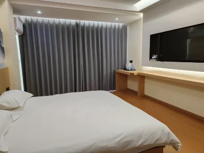 Lanfeng Hotel (Xiao County People's Hospital) Hotels near Xiaoxian North Railway Station