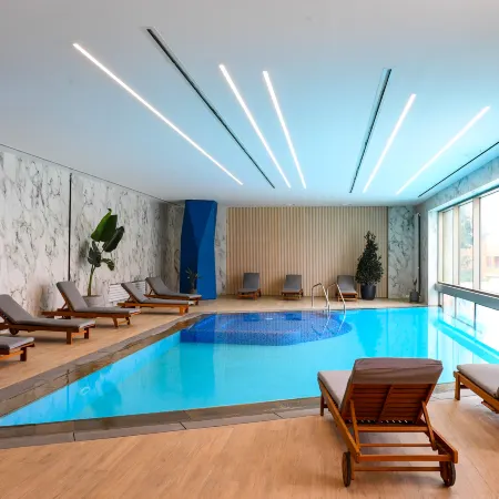 Oakridge Hotel & Spa