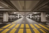 布拉格全景酒店 - 停車場