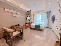 Home UP Huayi Selected Hotel (Ji'an Daji Guitar Square Branch)
