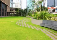 Swissôtel Living Jakarta Mega Kuningan Hotel dekat Ranch Market - Pondok Indah.