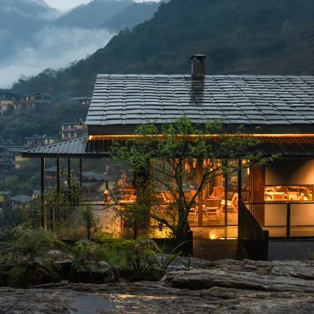 Fall in Love with Nujiang · Secret Bay | Hidden Land Mountain Forest Style · Luxury Aesthetic Hotel
