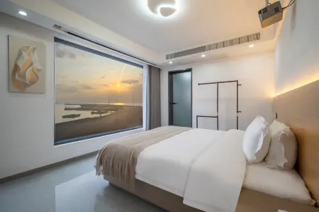 Light Luxury · Haitian One-color Sea View Hotel Отели рядом с достопримечательностью «Sucheng Chuanshan Mountain Feipu Scenic Area»