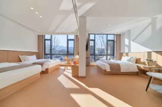 谷溪山荘（望仙谷観光地） 霊山風景区周辺のホテル