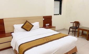 Royal Business Hotel