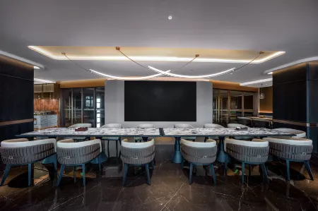 Guangzhou Panyu Shiqiao Elegant Hotel Отели рядом с достопримечательностью «Chenyong Park»