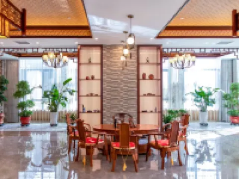 クムル市ホテル クムル市のホテル