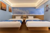 Harbin Amur Hotel (Central Street Sophia Church)