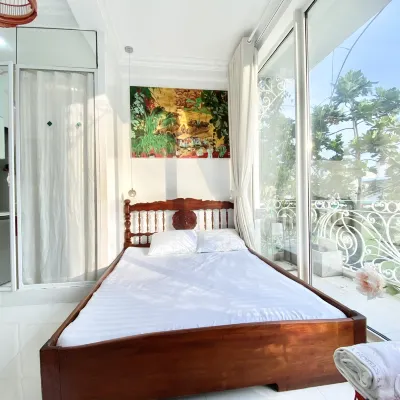 Cherry Blossom Boutique Hotel Ntmk Hotels near جي اي ام سنتر