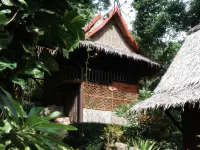 Phi Phi Relax Beach Resort Các khách sạn gần Quần đảo Phi Phi