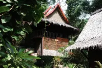 Phi Phi Relax Beach Resort