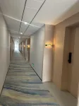 霖勤智能飯店（麗江高鐵站店） - 2 星級