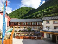 Jiuzhaigou Yunjing Courtyard-Style Hotel Các khách sạn ở Cửu Trại Câu