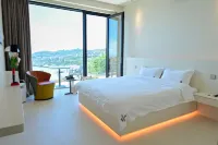 Zuoguan Shanhai Homestay (Wenling Shitang Golden Beach Scenic Area) Hotels near Xiaoruo Village
