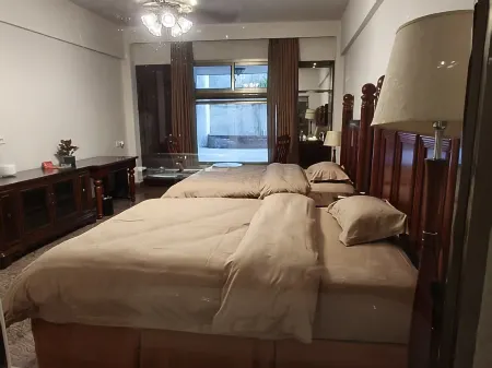 Daiking Whisky Manor Hotel