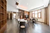 Floral Hotel · Wushe Tingxi Hotel