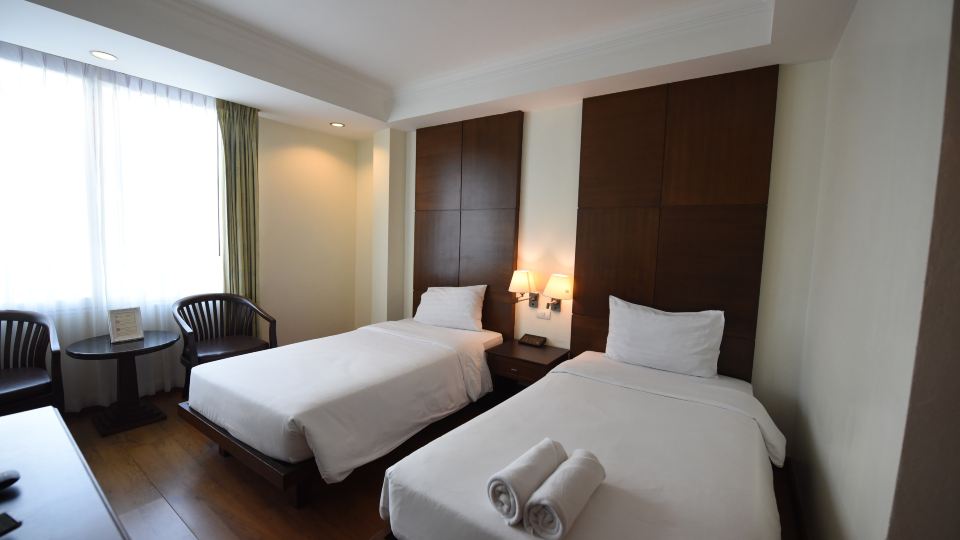 Fresh Inn Hotel
