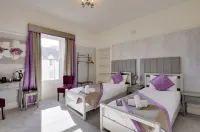 The County Hotel Hotel a 