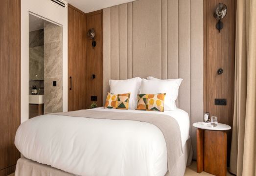 루브르 박물관 근처 숙소 전경