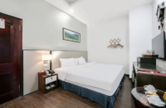 A25 Hotel - 57 Quang Trung Hotels near Thien Quang Lake