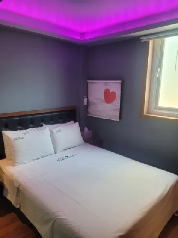 Nidonado Motel トリックアイ ミュージアム周辺のホテル