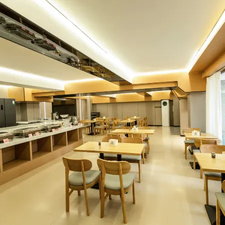 Yangchun Yangrun Business Hotel Donghu Plaza