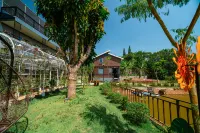 Hoang Thien Homestay & Sport Hotels in B' La