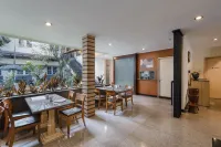 Rehat at Ottenville Boutique Hotel - Kitchen