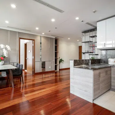 Saigon Skyline Apartment, Landmark Area Отели рядом с достопримечательностью «Куан-Бинь-Тхань»