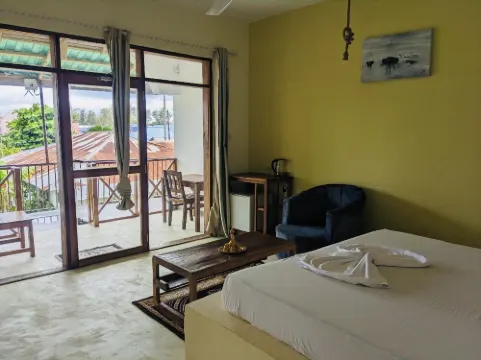 Kivulini  garden lodge and restaurants