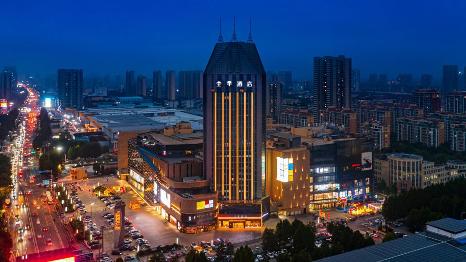 JI Hotel (Jining Jinyu Road Longgui Shopping Plaza)
