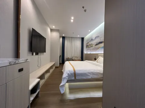 Mingting Grand Hotel (Lufeng Nantang Town)